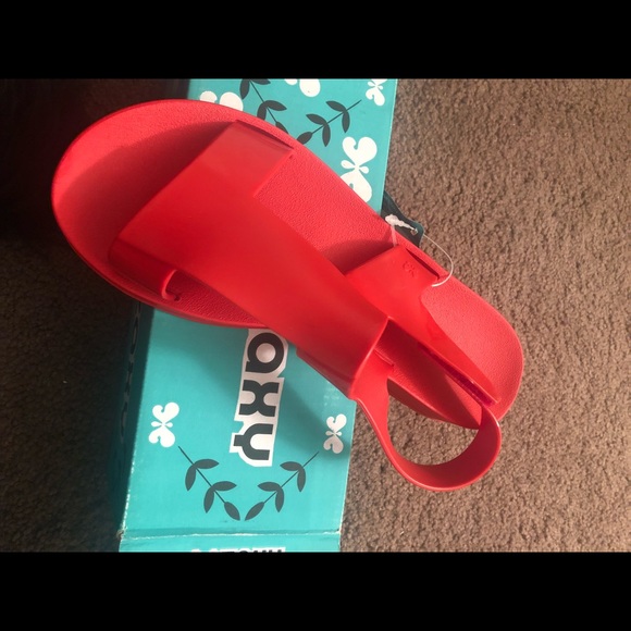 Sandal’s - Picture 2 of 3